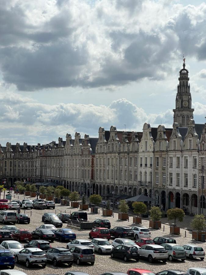 Le Bleu Arrageois Daire Arras Dış mekan fotoğraf